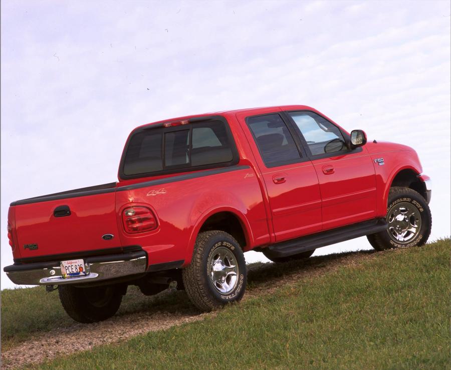  Ford F-150 SuperCrew Cab 2001 года  (фото 51 из 96)